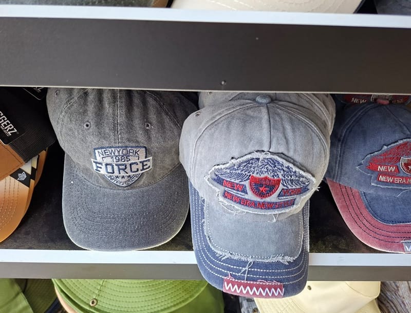 TIENDA DE GORRAS - SOMBRERA ADRIANA