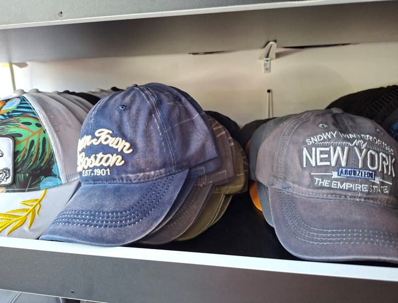 TIENDA DE GORRAS - SOMBRERA ADRIANA