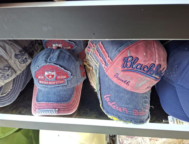 TIENDA DE GORRAS - SOMBRERA ADRIANA