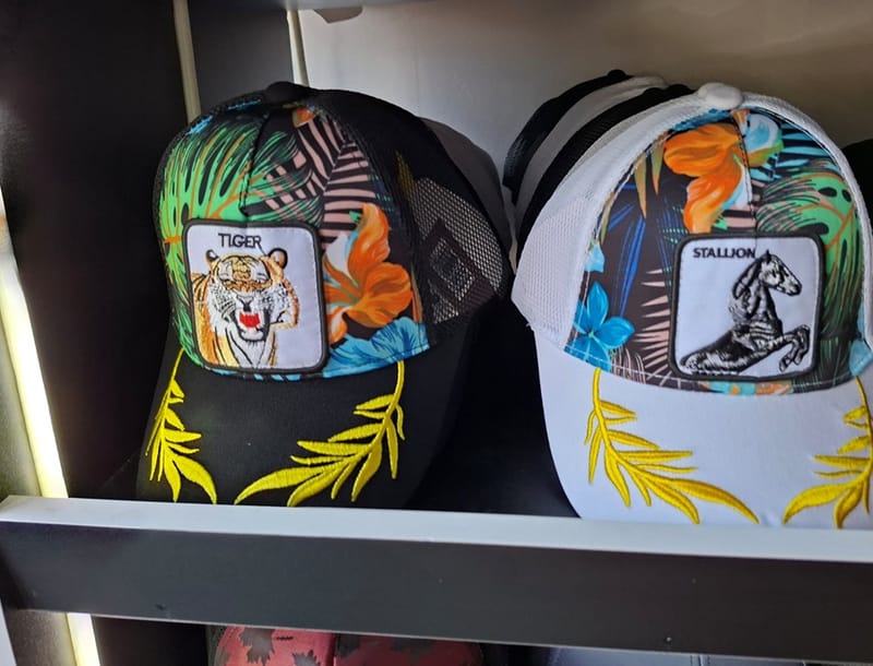 TIENDA DE GORRAS - SOMBRERA ADRIANA