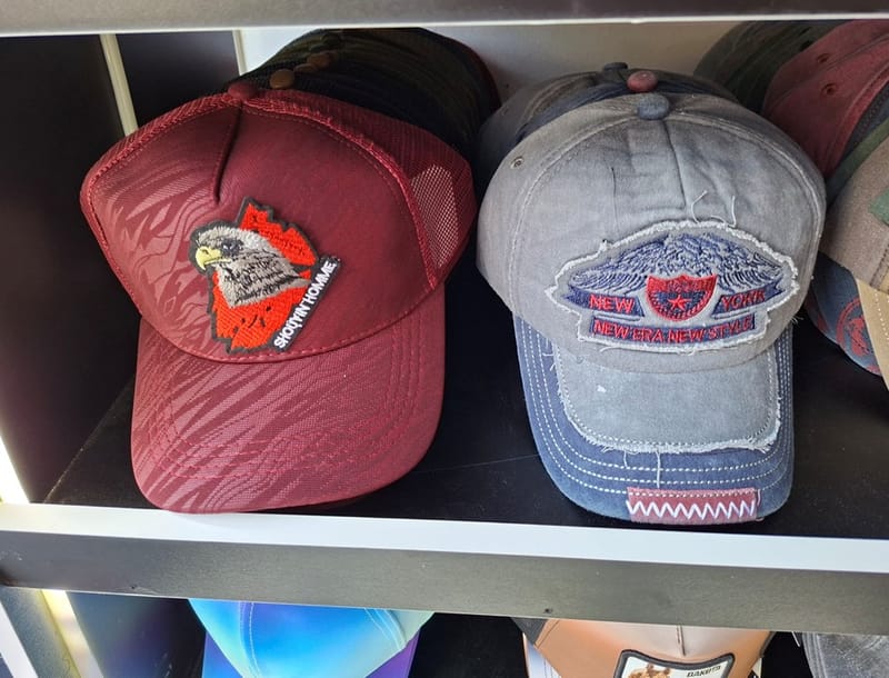 TIENDA DE GORRAS - SOMBRERA ADRIANA