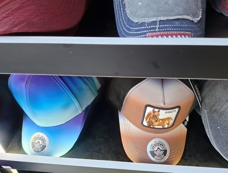 TIENDA DE GORRAS - SOMBRERA ADRIANA