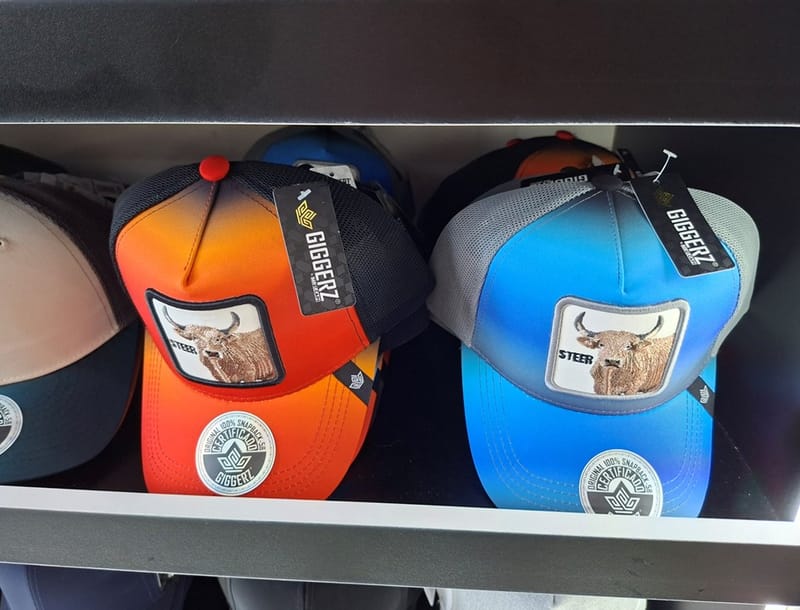 TIENDA DE GORRAS - SOMBRERA ADRIANA