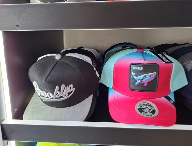 TIENDA DE GORRAS - SOMBRERA ADRIANA