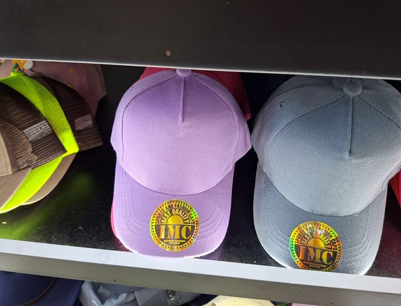 TIENDA DE GORRAS - SOMBRERA ADRIANA