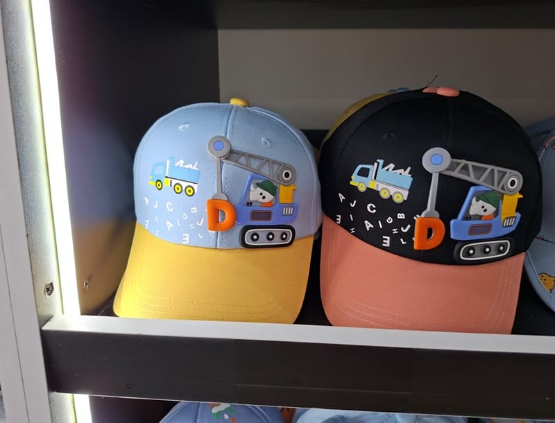 TIENDA DE GORRAS - SOMBRERA ADRIANA