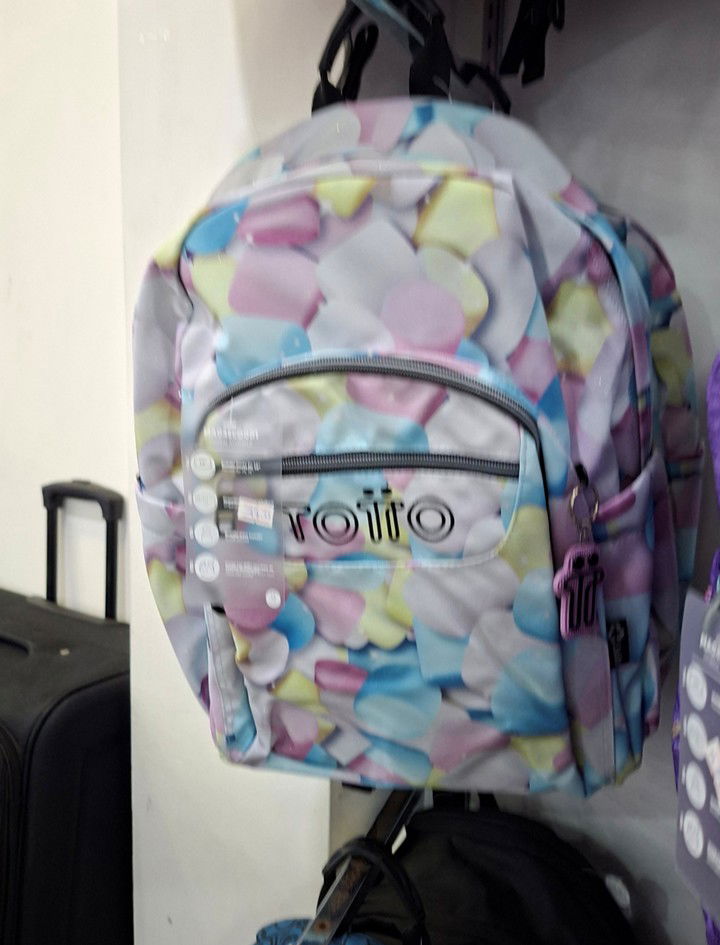 MOCHILAS TOTTO