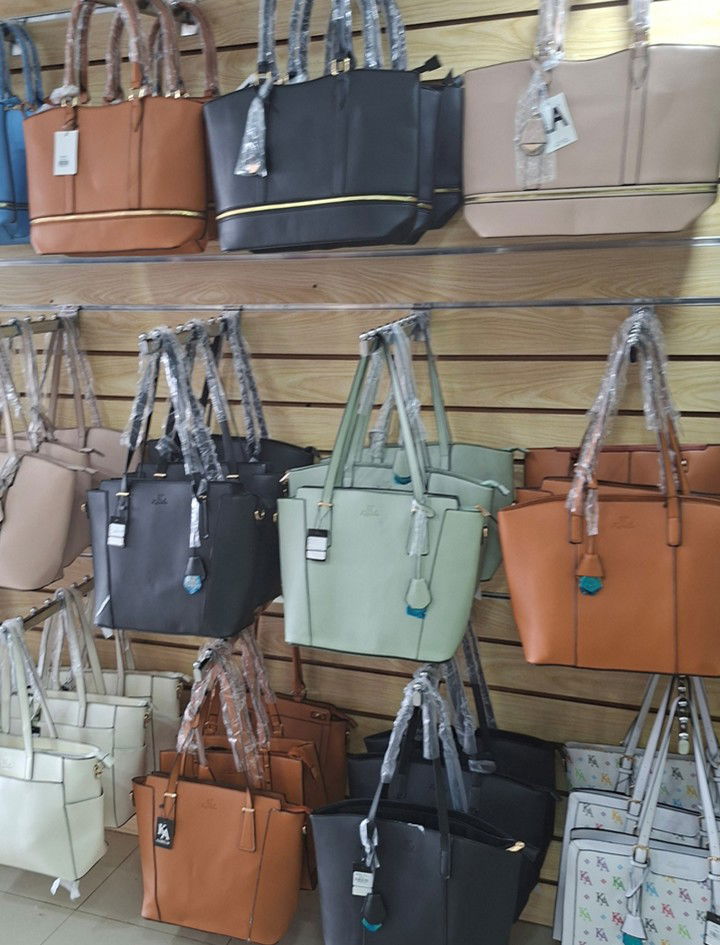 CARTERAS DE 3 PIEZAS