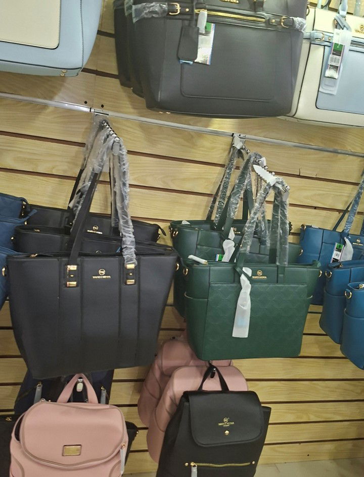 CARTERAS DE 3 PIEZAS
