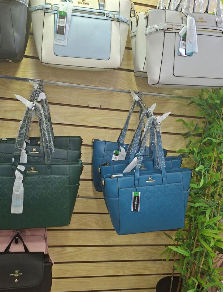 CARTERAS 3 PIEZA (B/. 19.00)