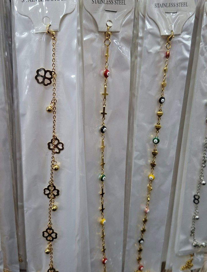 TOBILLERAS DE B/. 1.45