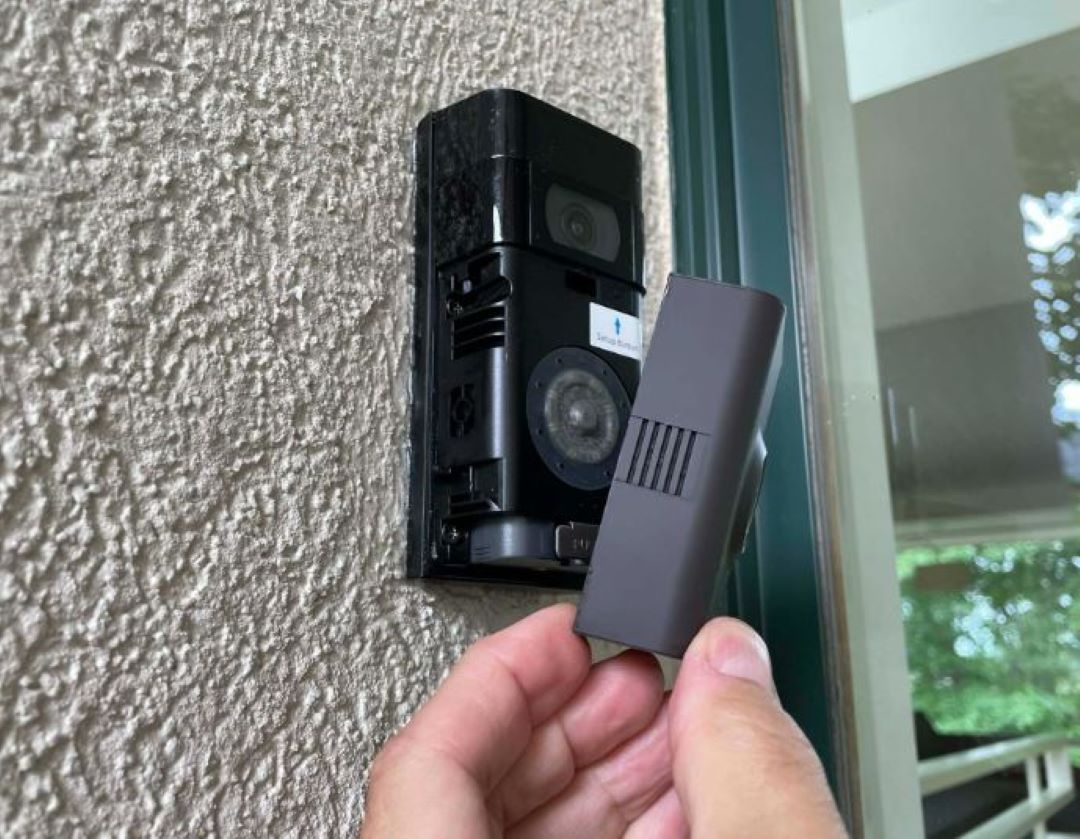 How to replace doorbell switch? Image 3