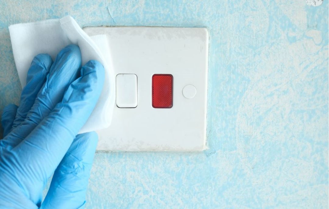Common Signs of a Faulty Water Heater Switch. Image 5
