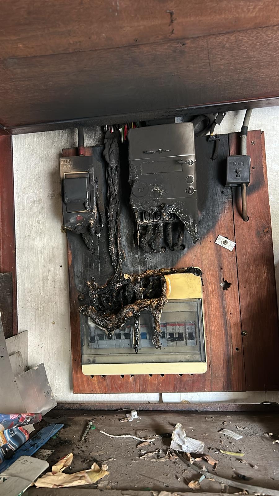 Burnt electrical fault requiring emergency electrician in Singapore