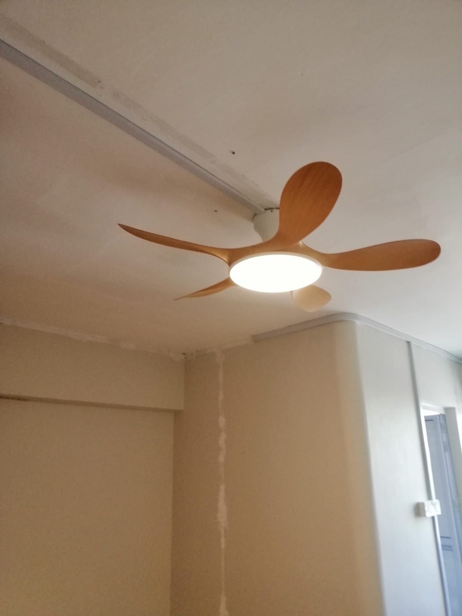 Ceiling fan wiring and electrical checking Singapore