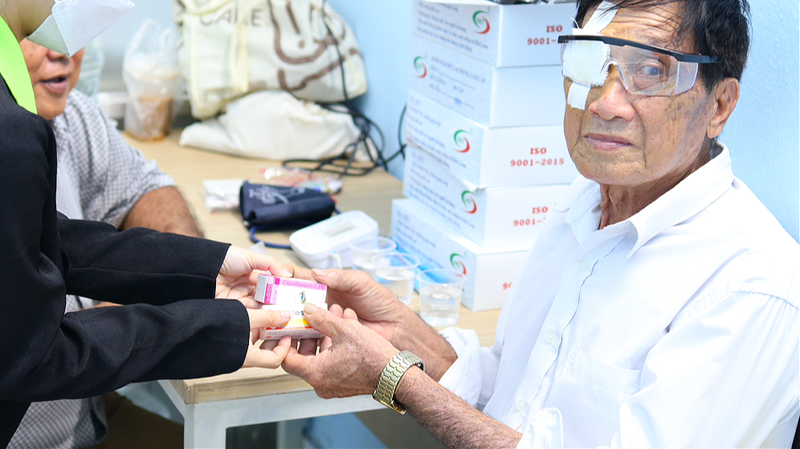 Sponsor eye surgery for people with cataracts