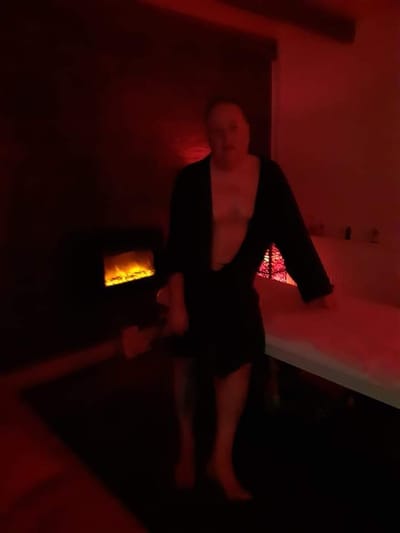 WHAT IS A TANTRIC MASSAGE  image