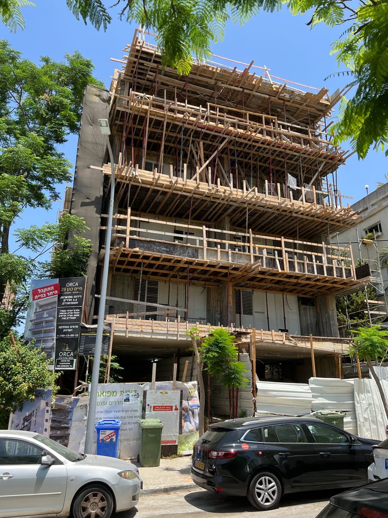 חיים כהן 28, פתח תקווה