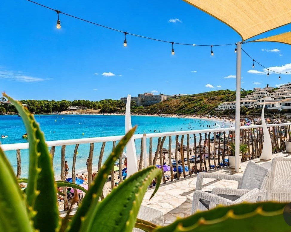 Arena beach club, Arenal d'en Castell.  Very nice fish & great service.