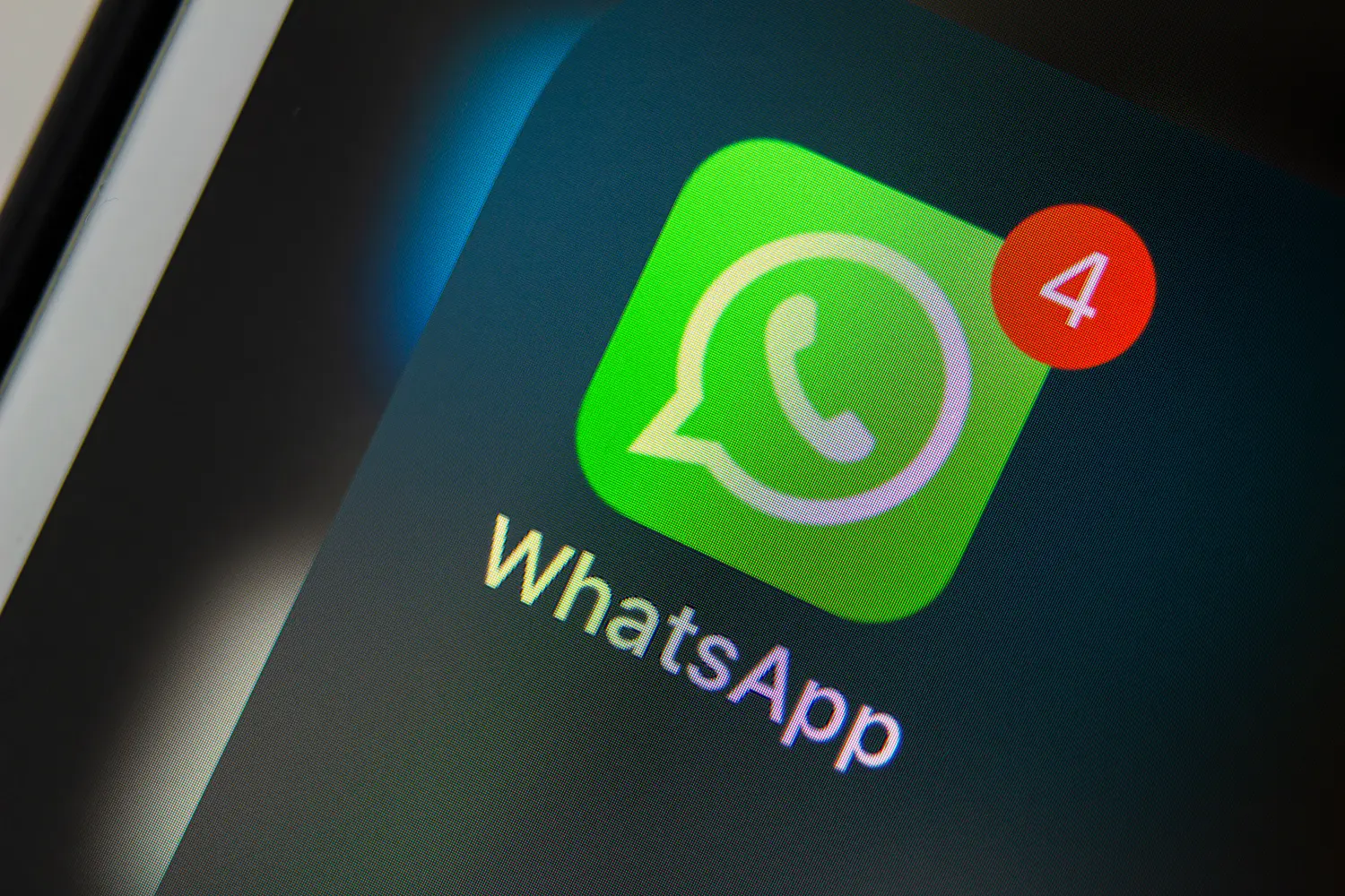 De nouvelles méthodes permettent aux cybercriminels de surveiller et de prendre le contrôle de comptes WhatsApp