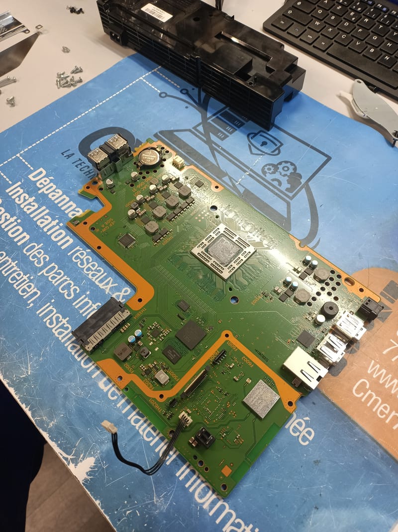 Restaurer le Plaisir du Jeu : Instantanés de Réparation de Consoles