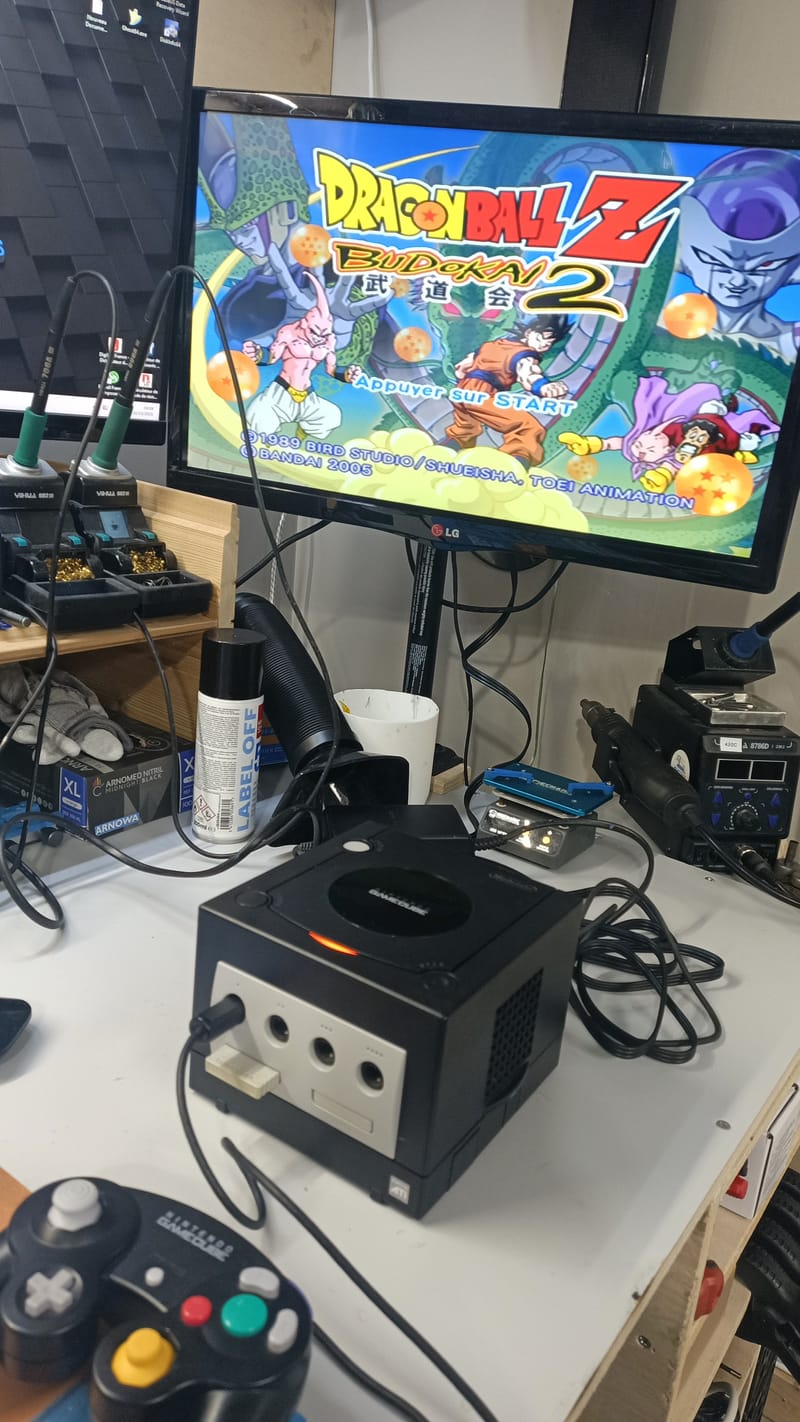 Restaurer le Plaisir du Jeu : Instantanés de Réparation de Consoles