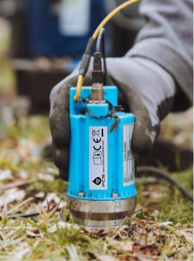 Non-invasive leak detection
