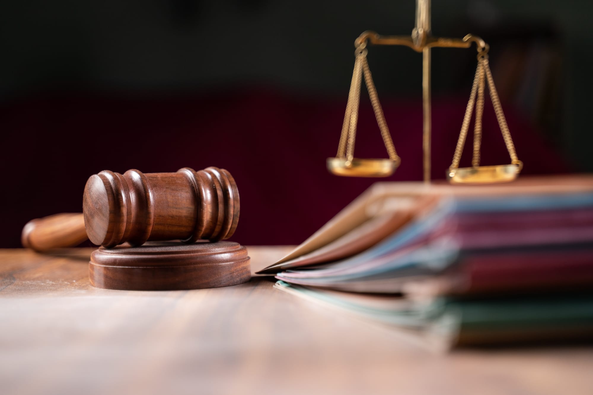 Ceza Mahkemesinde Dava Açıldı, Ne Yapmalıyım?