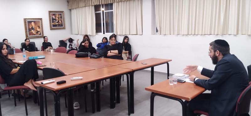 שיעורים והרצאות