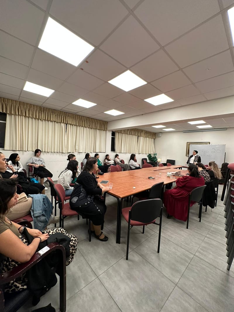 שיעורים והרצאות