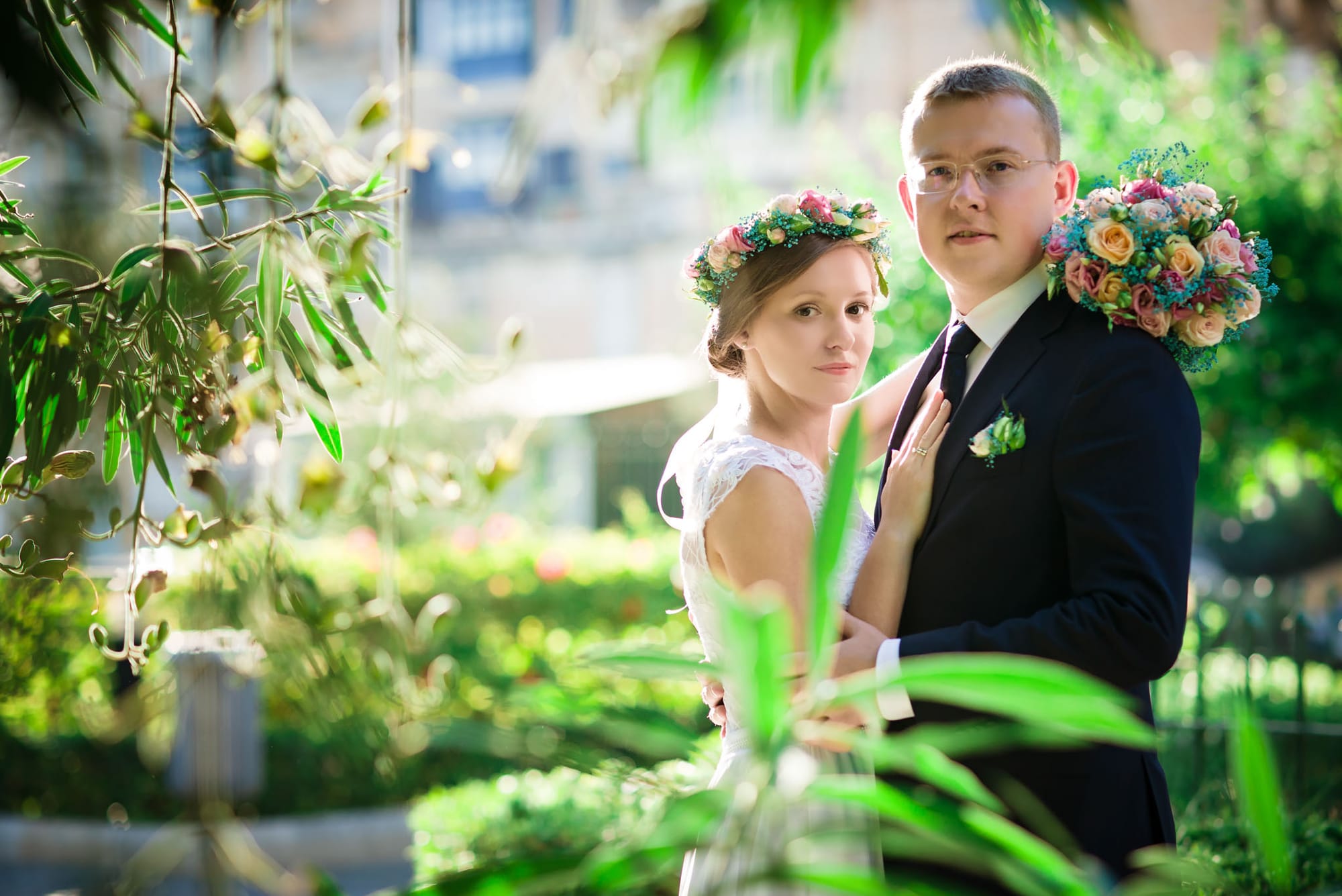 bride and groom at lower barakka gardens in valletta