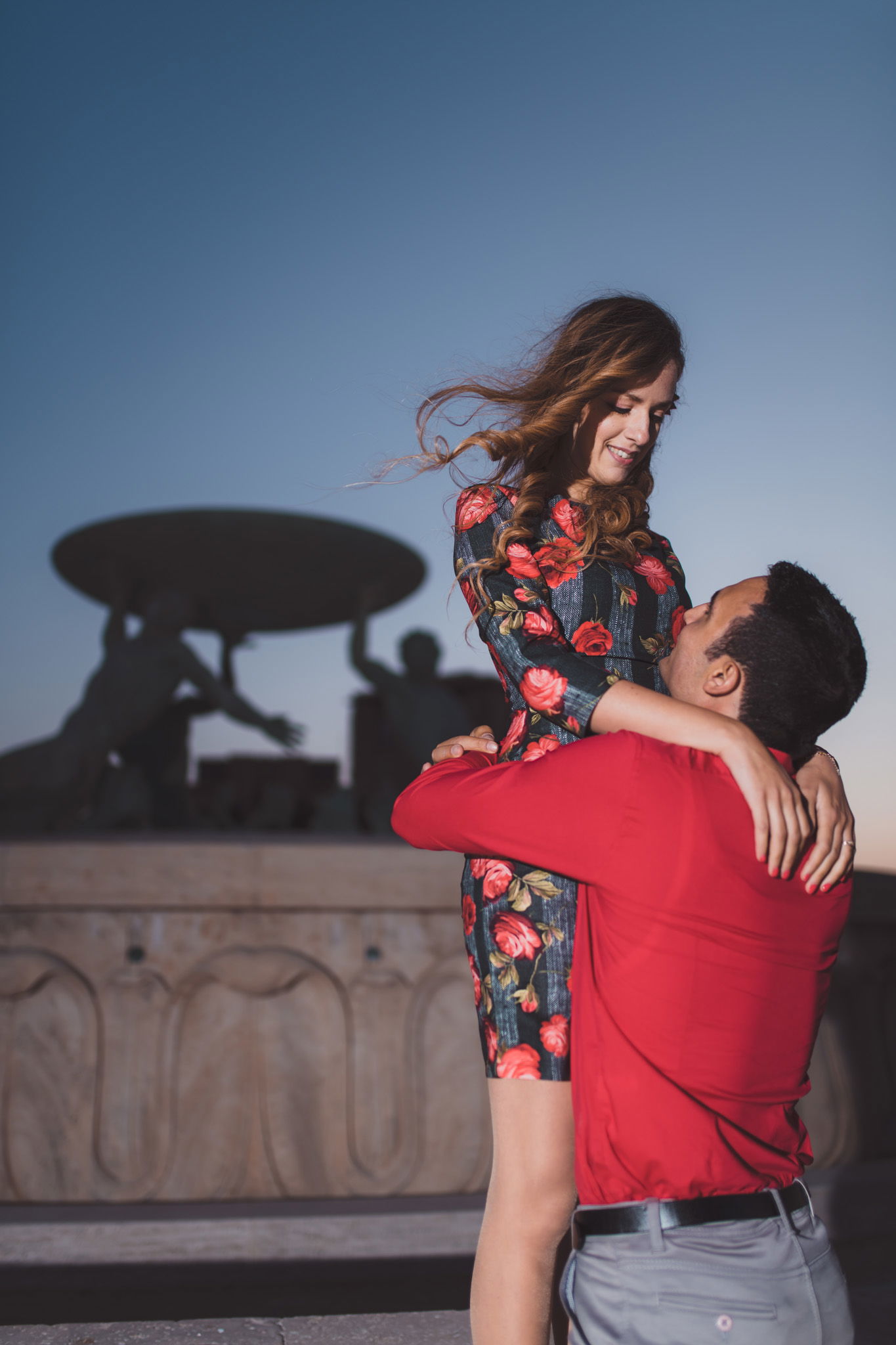 pre wedding session triton fountain valletta