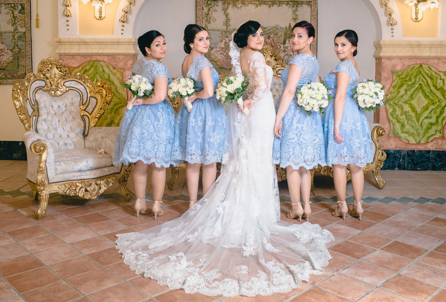 bride mainds at palazzo nobile