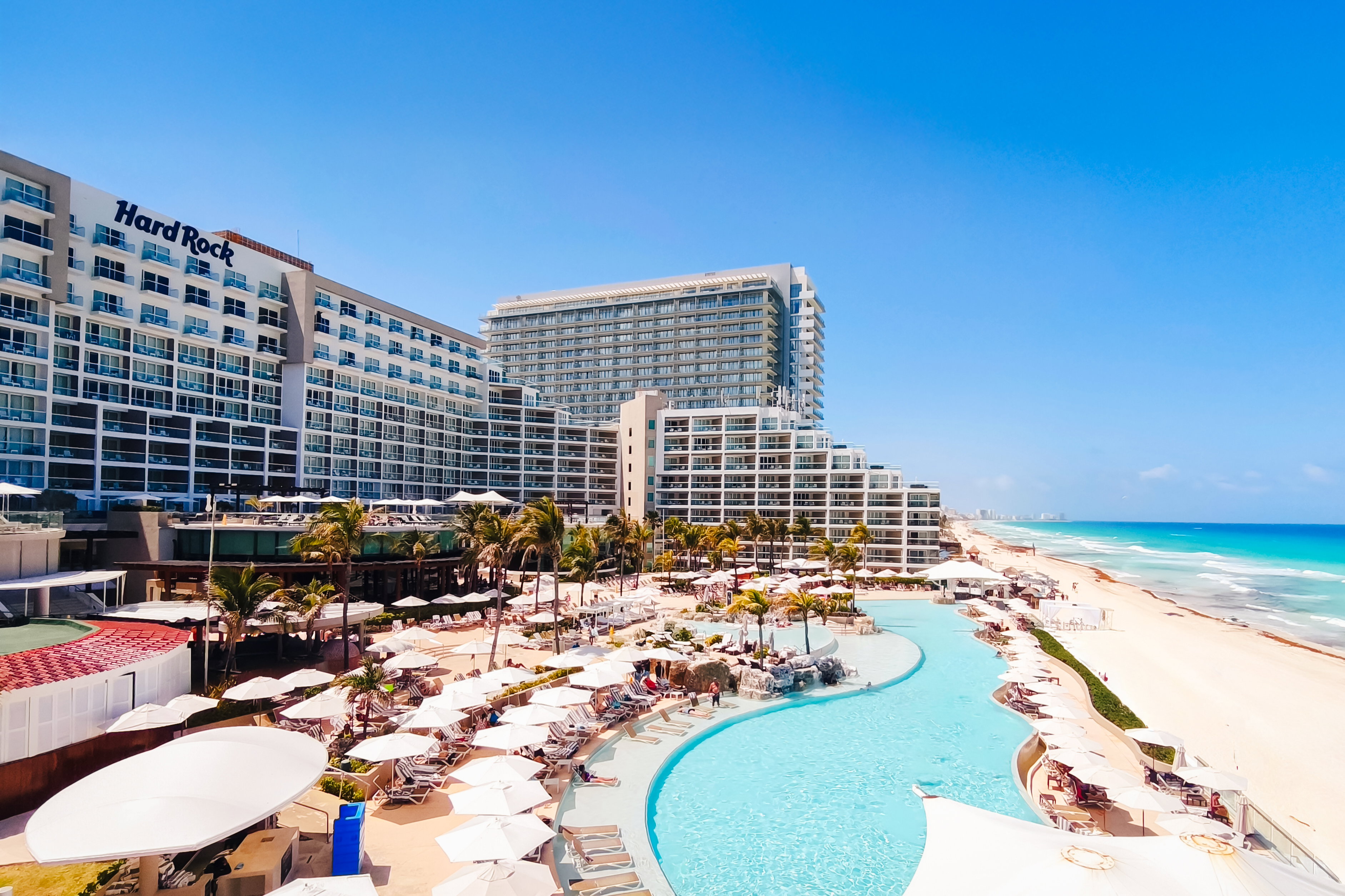 Luxury destination wedding at Hard Rock hotel in Cancun