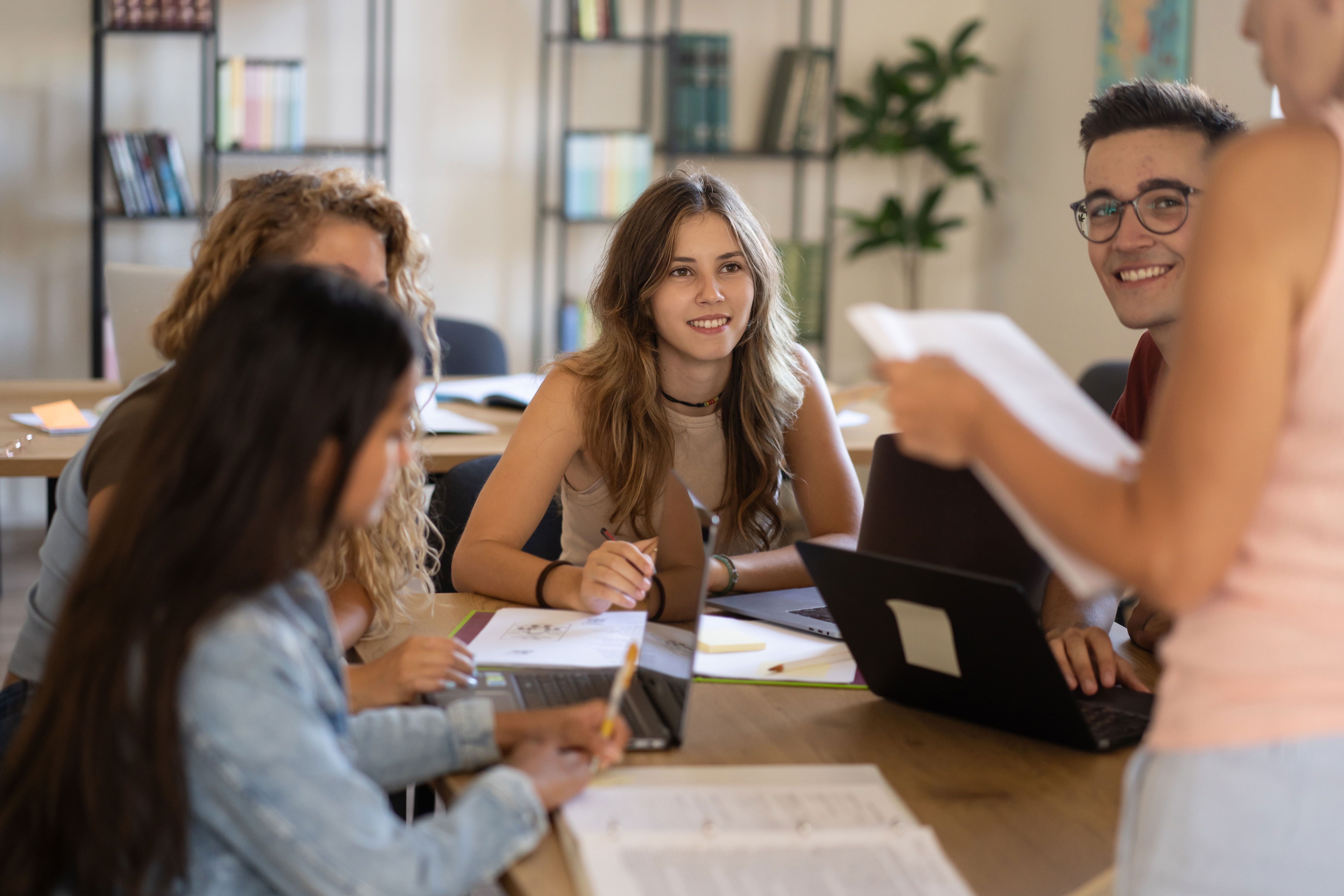 Uno de los principales propósitos de IE University es el reconocimiento a los méritos académicos de su estudiantes a través del Programa de Honores.