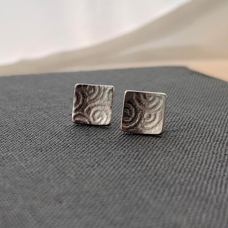 Silver Swirl Rectangle Stud