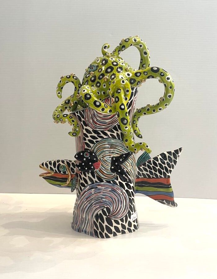 "Octopus Teapot with fishy friend"