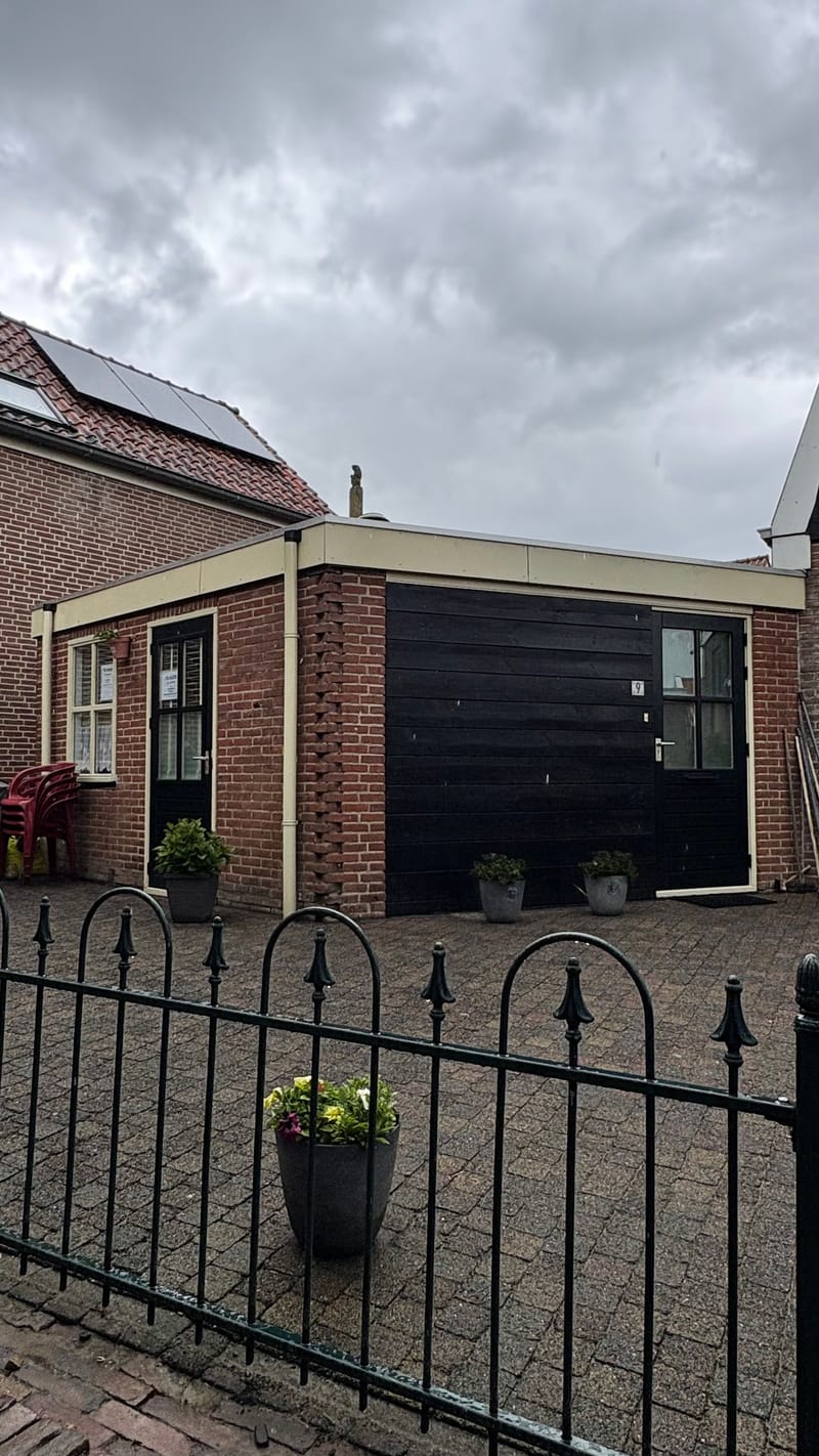 2 kamer appartement met voortuin (2 persoons)