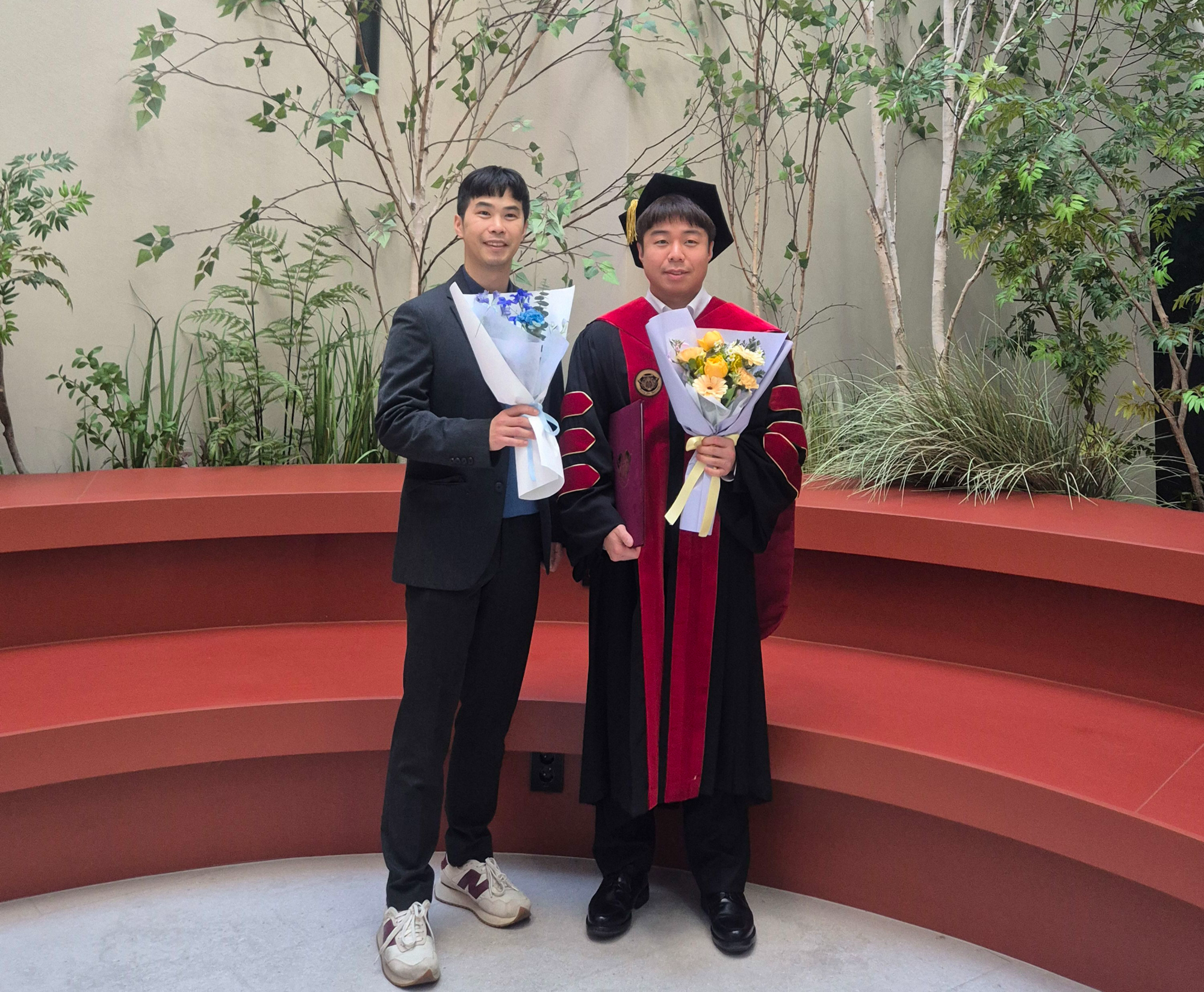 Dr. Hyowon Lee Completed His PhD and Begins the Next Chapter of His Career