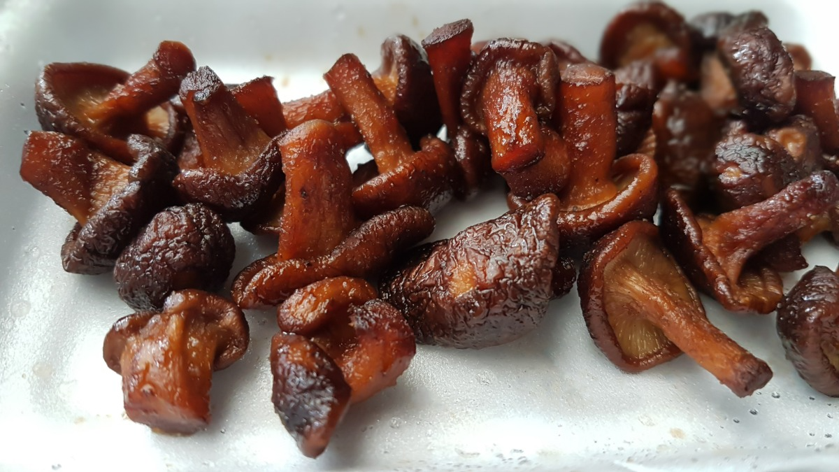 פטריות מוקפצות