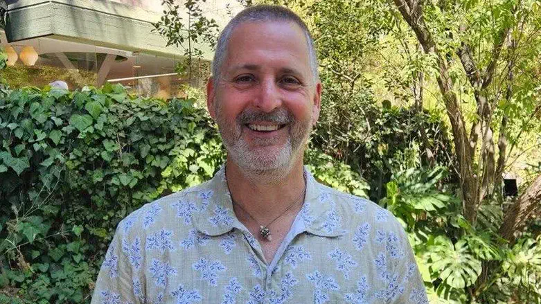 NETO חדשות  : התמוטט במהלך רכיבת אופניים: שרון קוצר, מייסד "ברא צמחים", הלך לעולמו