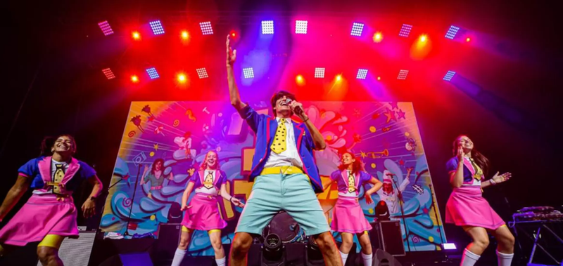 ערי הצפון : מקומי  :והעיר נוף הגליל צהלה ושמחה