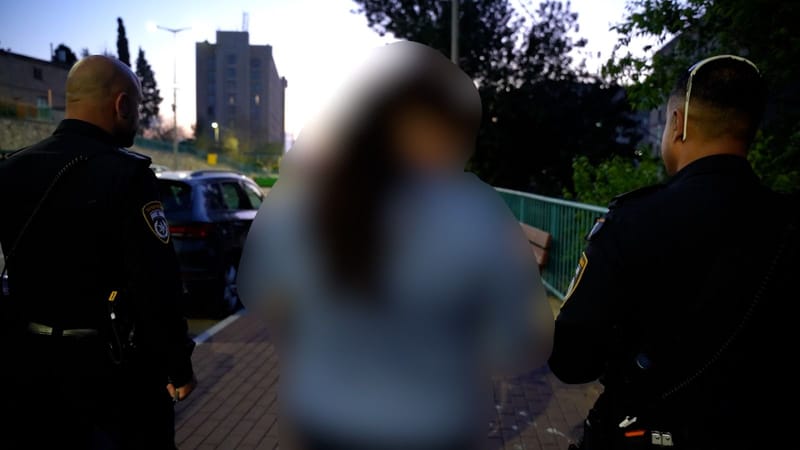 פלילים NETO :משטרת ישראל חשפה דירה ששימשה לפי החשד כבית בושת בנוף הגליל