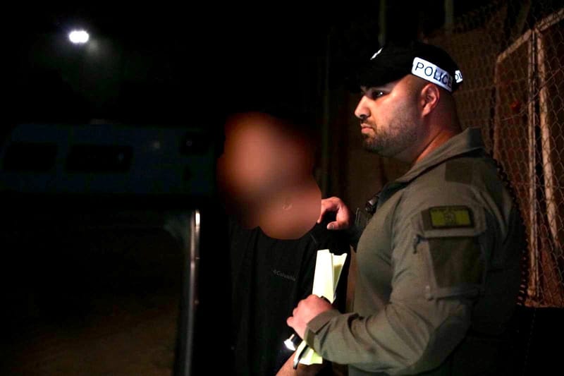 פלילים NETO : "הנוצה"- העבריין שחצה את הקווים והפיל עשרות סוחרי אמל"ח