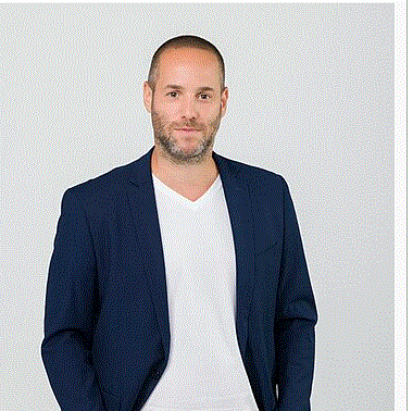 NETO חדשות :אייקון התקשורת (העפולאי):עשרה דברים שלא ידעתם על כוכב ערוץ 14 יותם זמרי