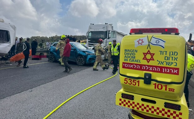 זירת תאונה ליד זרזיר