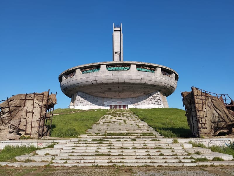 DAY TRIP TO BUZLUDZHA COMMUNIST MONUMENT IN BULGARIA