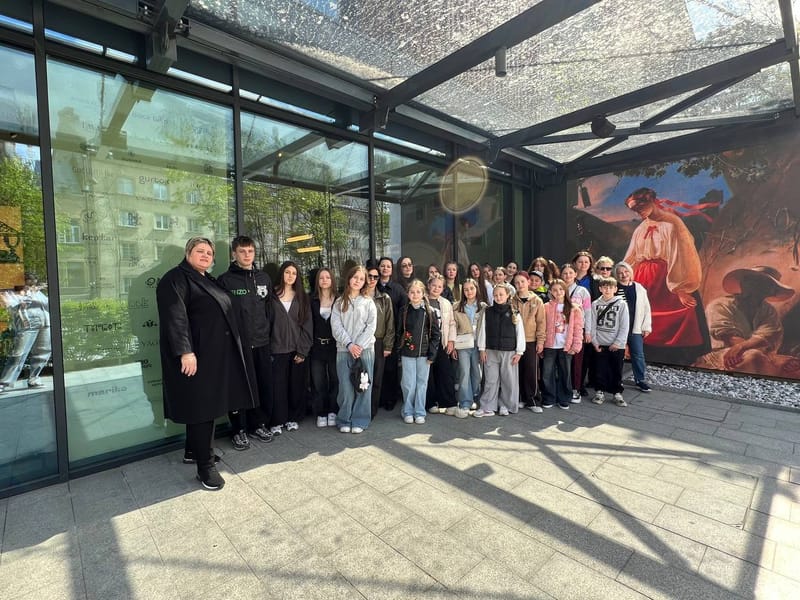 Галерея Zenyk Art Gallery.