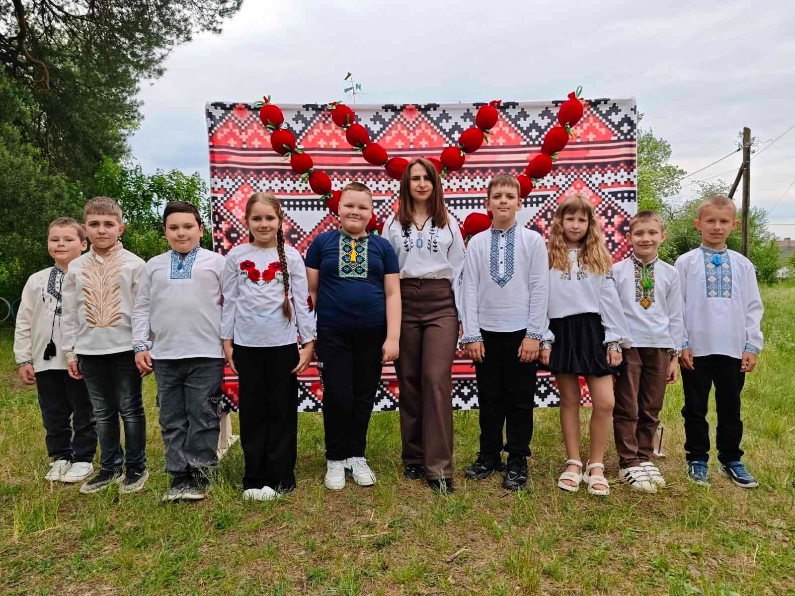 На зображенні може бути: текст