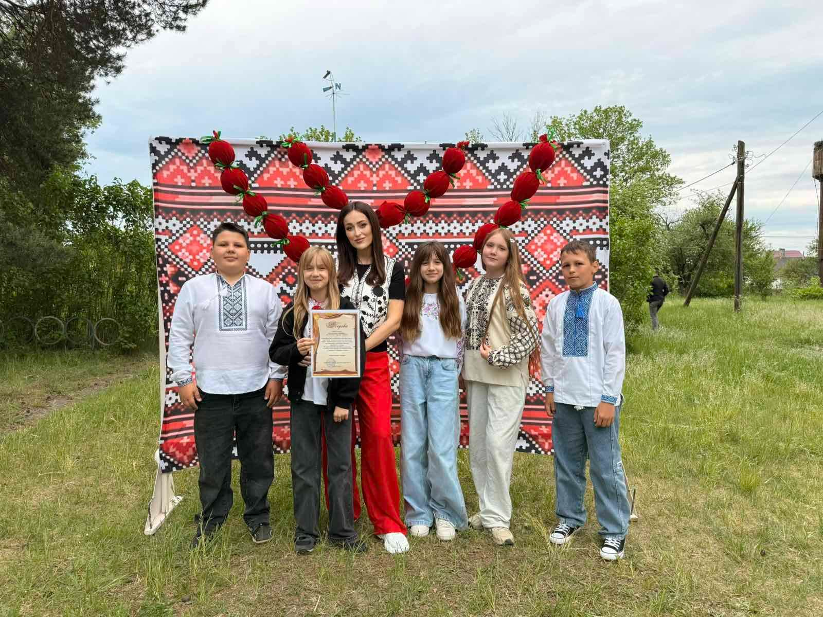На зображенні може бути: текст